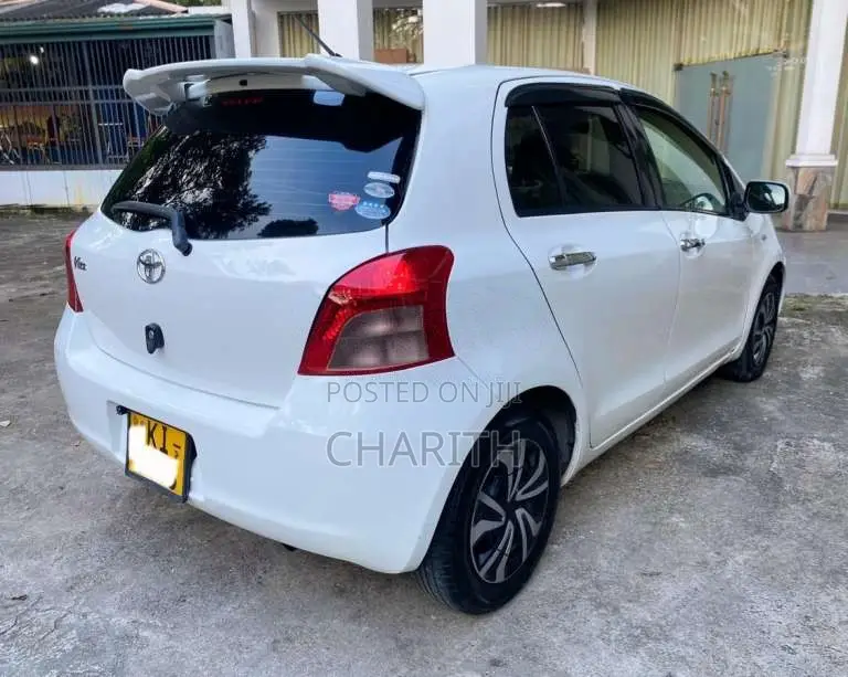 Toyota Vitz KSP90 2010 Car (Used)