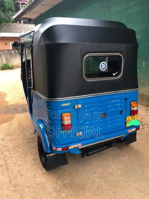 Bajaj RE 2013 Three Wheel (Used)