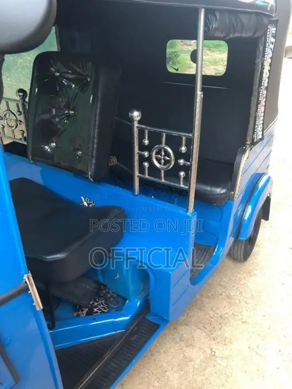 Bajaj RE 2013 Three Wheel (Used)