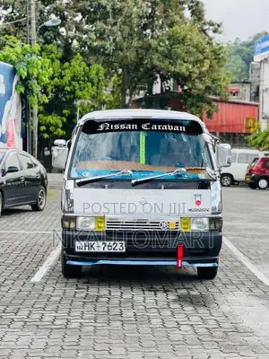 Nissan Caravan 1998 Van (Used)
