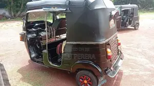 Bajaj RE 2016