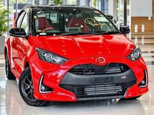 Toyota Yaris Sensing 2023