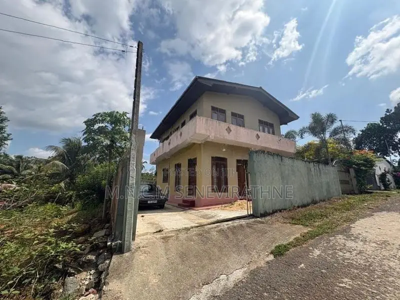 Two Storey House For Rent Near The Kingdom Of Raigam In Homagama