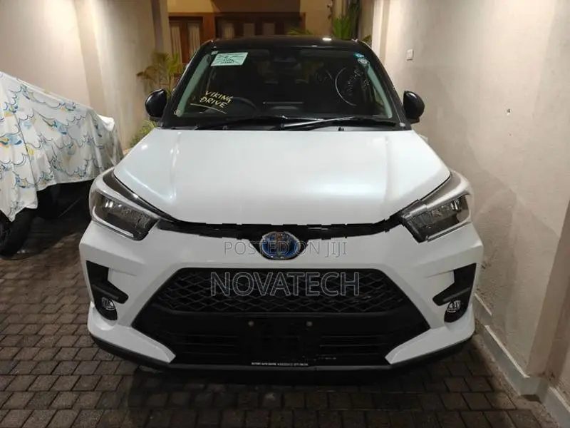 Toyota Raize Z Hybrid BSM 2026