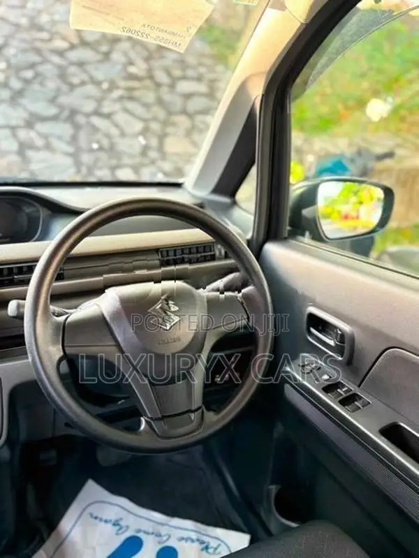 Suzuki Wagon R FX 2025