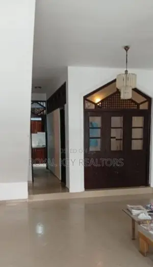 05 Bedroom Unfurnished House for Rent In Colombo
