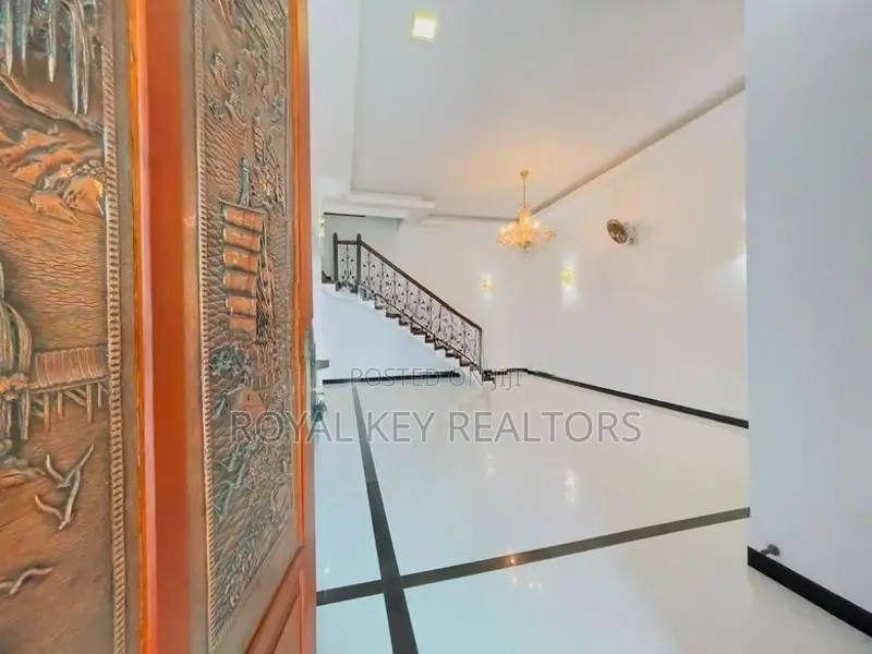 04 Bedroom Unfurnished House for Sale In Battaramulla