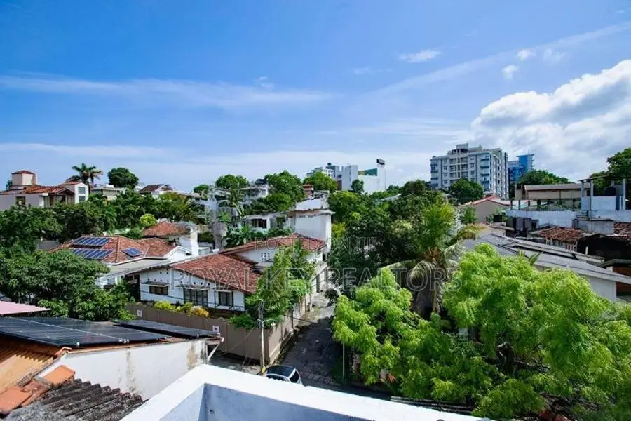 07 Bedroom Furnished House for Sale In Nugegoda