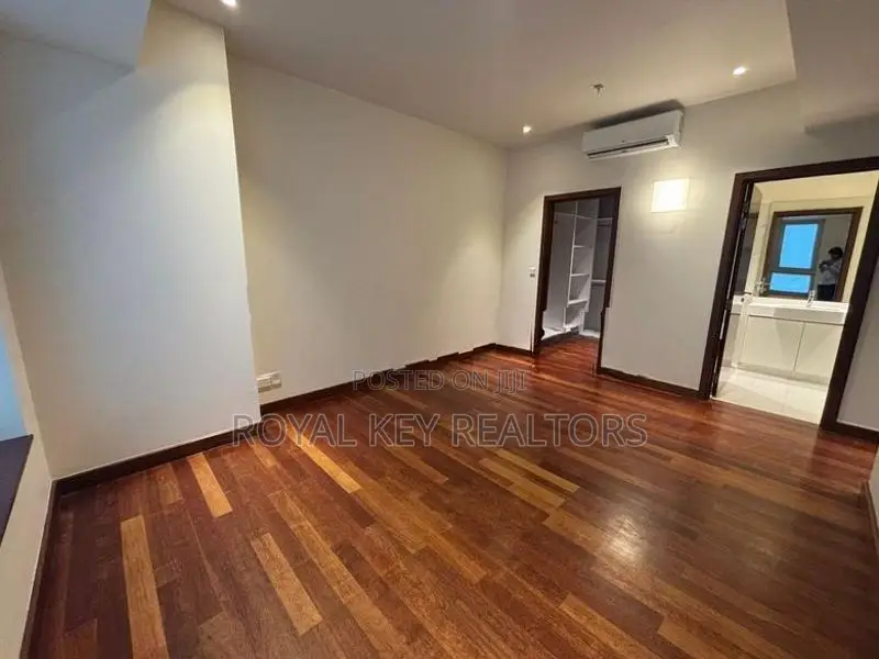 Cinnamon Life 02 Bedroom Unfurnished Apartment for Sale Colombo