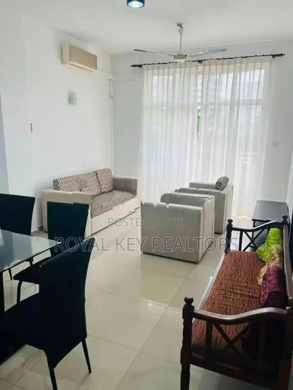 Citadel Park 03 Bedroom Furnished Apartment Rent Colombo 3