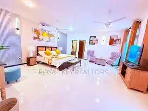 04 Bedroom Fully Furnished House for Sale in Baththaramulla
