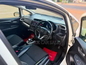 Honda Fit GP5 2013
