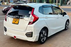 Honda Fit GP5 2013