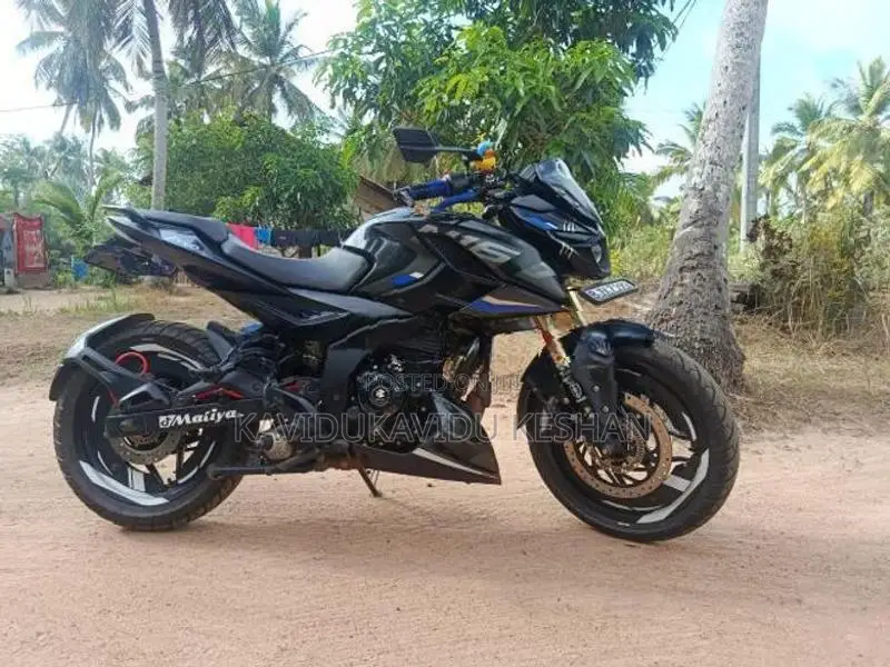 Bajaj Pulsar N160 2025