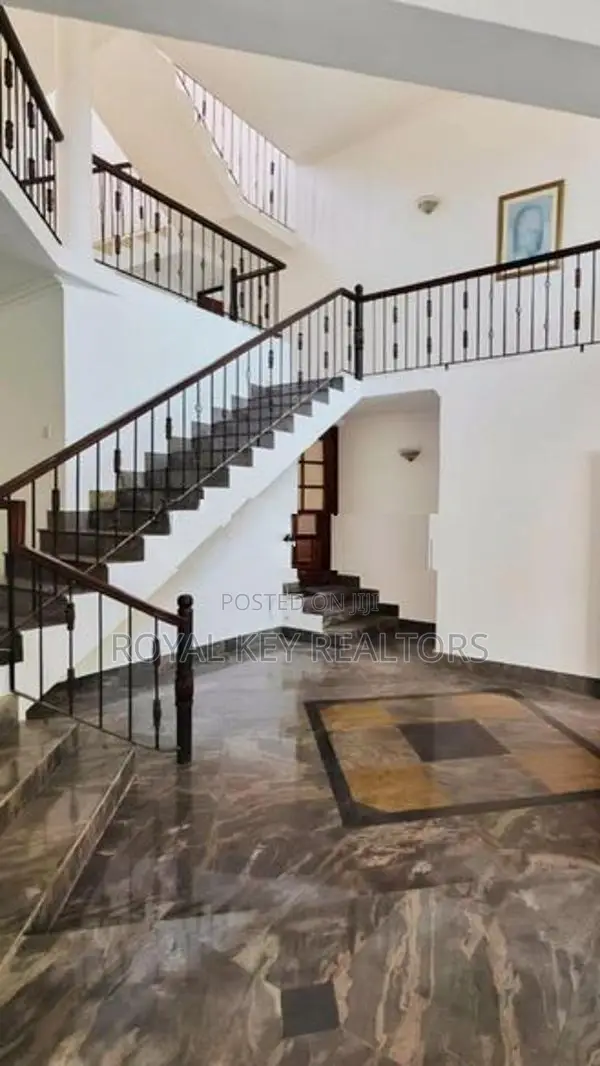 04 Bedroom Unfurnished House for Sale in Rajagiriya