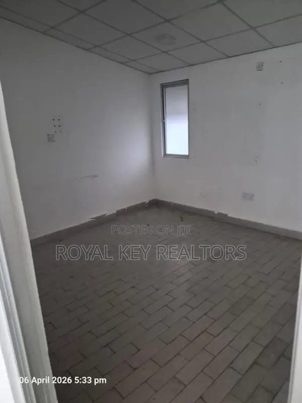2,000 Sq ft. Office Space for Rent in Colombo 03
