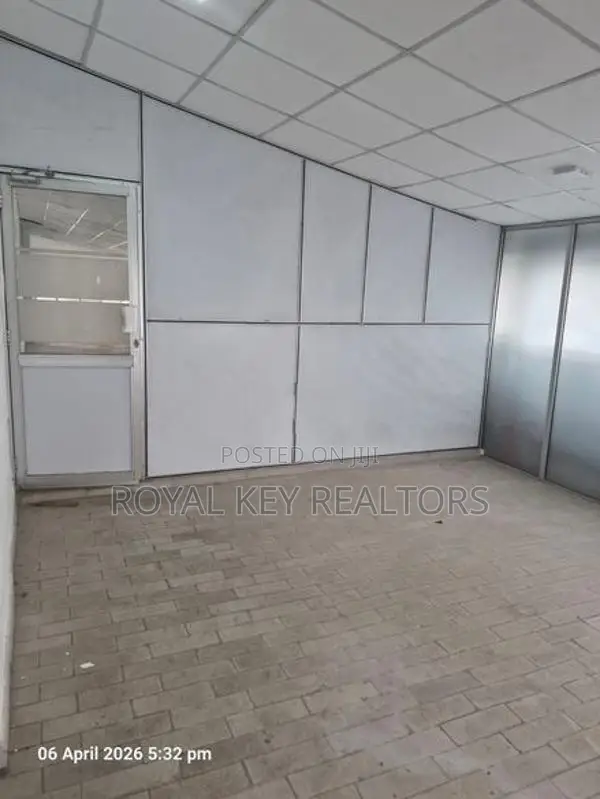 2,000 Sq ft. Office Space for Rent in Colombo 03