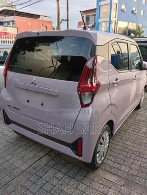 Mitsubishi eK Wagon 2025
