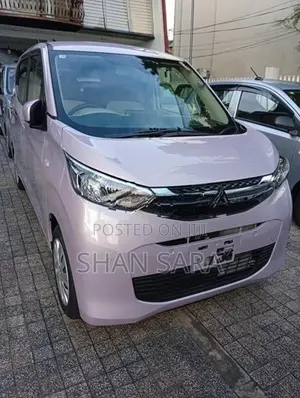 Mitsubishi eK Wagon 2025