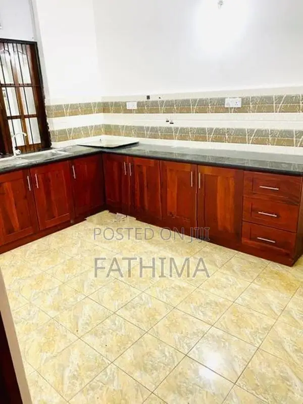 First Floor House for Rent in Kalubowila