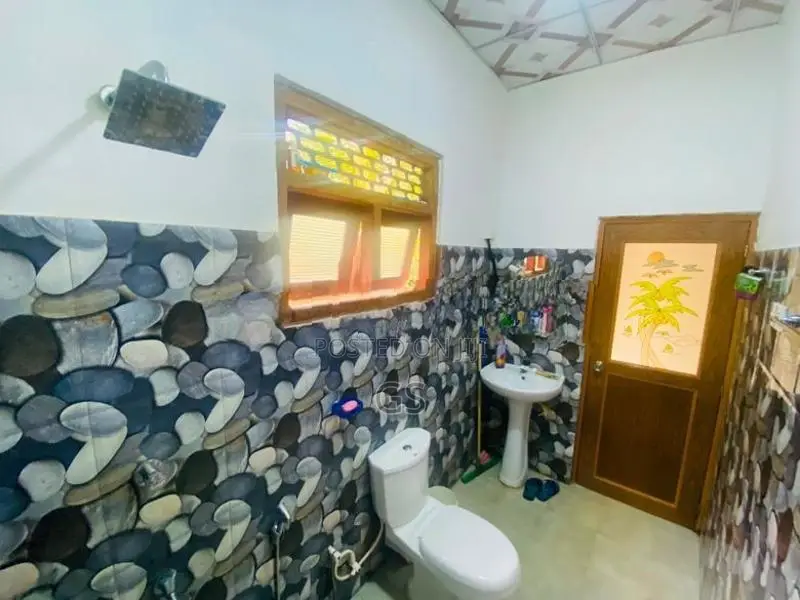 House for Sale in Kamburupitiya