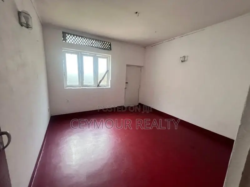 1st Floor House Nugegoda High Level Road Rent