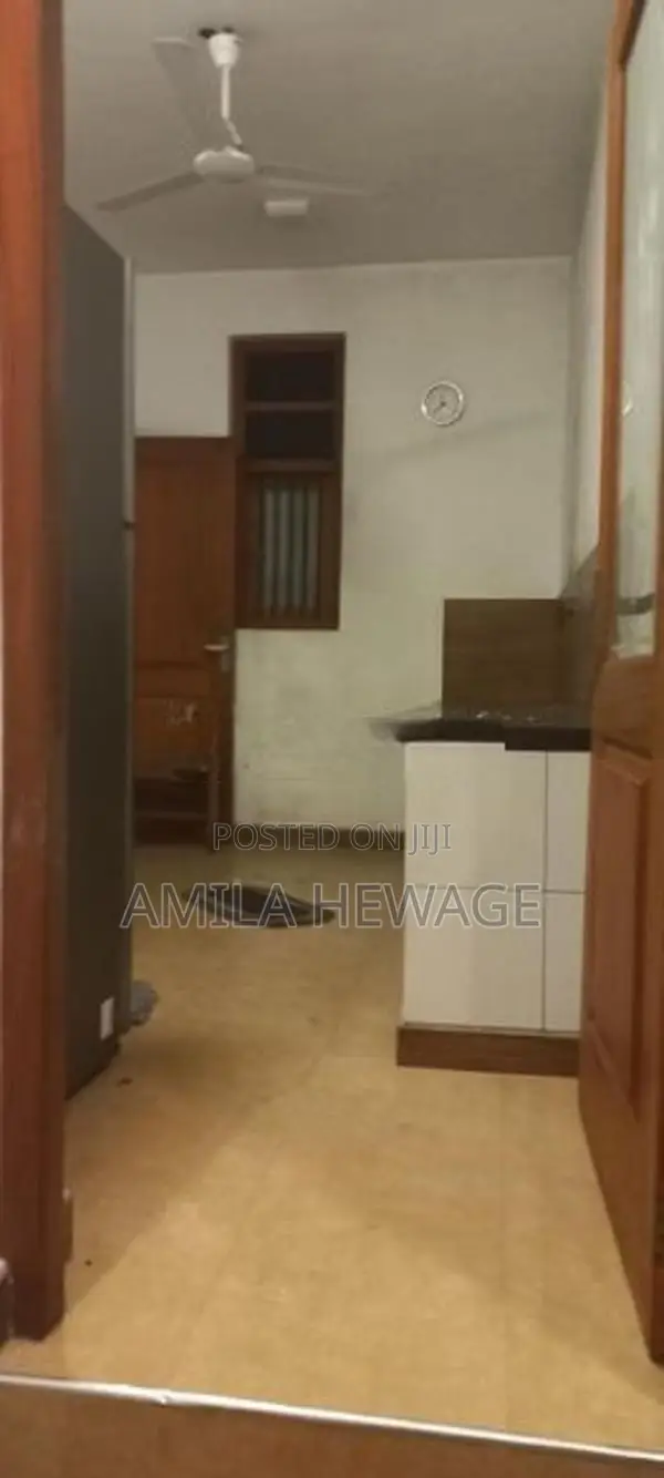 4 Bedroom House with Furnitures for Rent Malabe