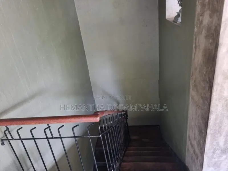 Designer Fully Furnished Luxury Upstair House For Rent - Nugegoda