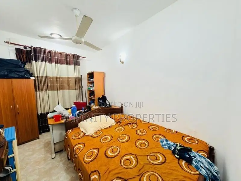 (!URGENT SALE )03 Storey House for in Maharagama Temple Road