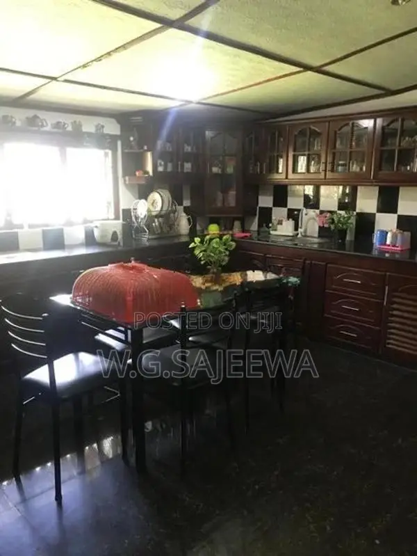 Main road facing 5Bedroom house for sale in Kandawala ,Negombo