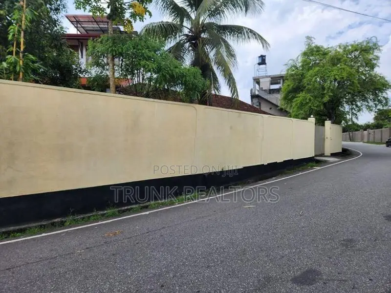 ￭ Pita Kotte House + Land For Sale (NK107738)