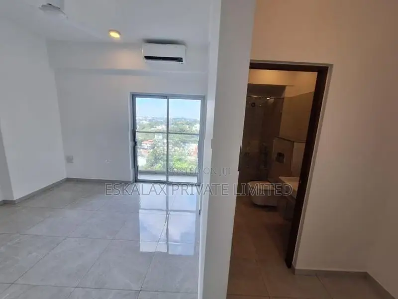 Iconic Galaxy - 03 Rooms Luxury Apartment for Sale EA251