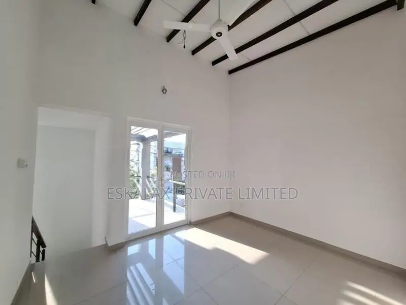 Canterbury Golf 2 Storey Brand New House For Sale in Piliyandala - EH2