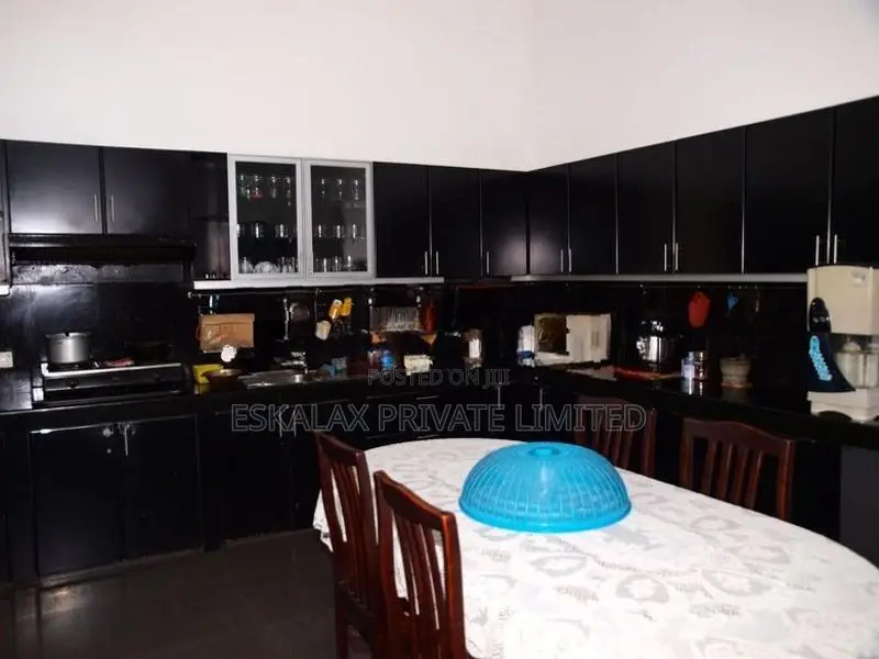 3 Story House for Sale in Colombo 13 (Kotahena) EH344