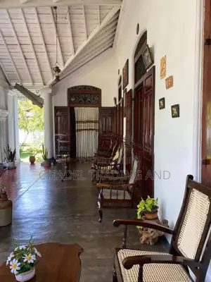 Single Story Old House For Sale in Wadduwa - CH1787