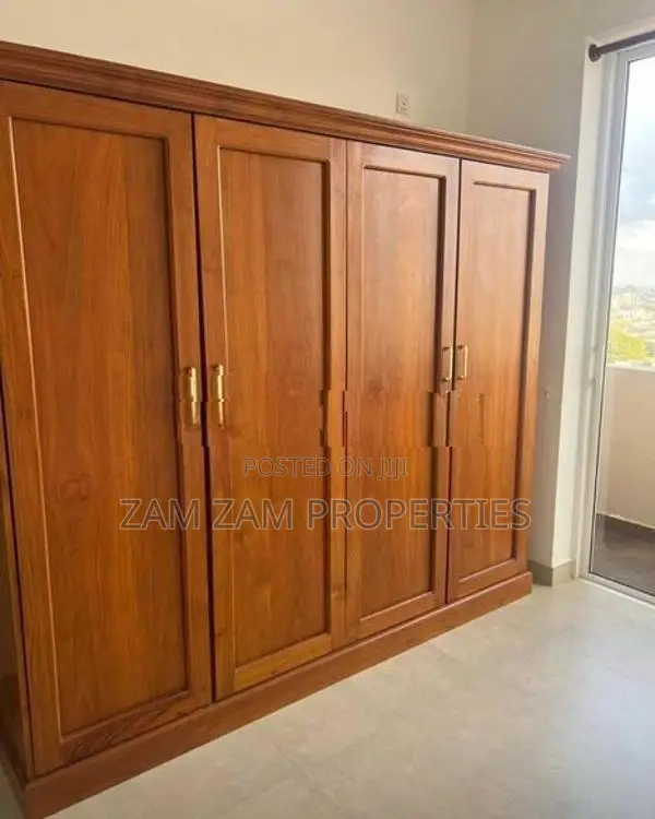 Semi Furnished 4 Bedroom Apartment For Rent In Wellawatta Colombo 06