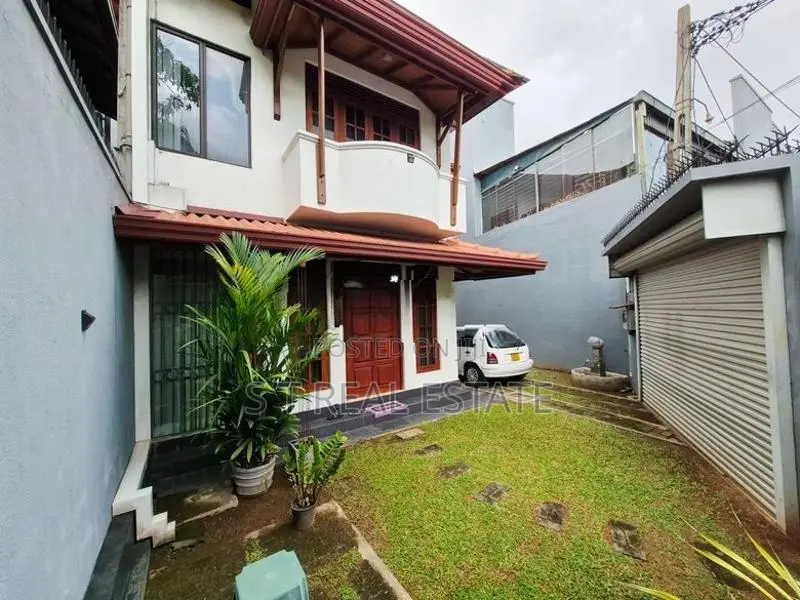 Almost New Luxury Two Story House For Sale Rajagiriya