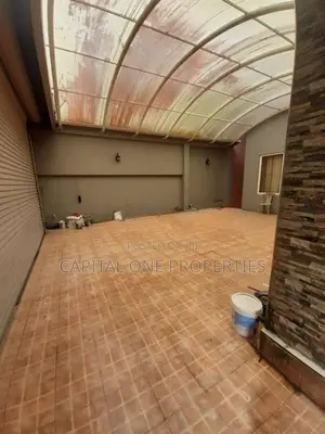 Luxury House For Rent In Thalawathugoda