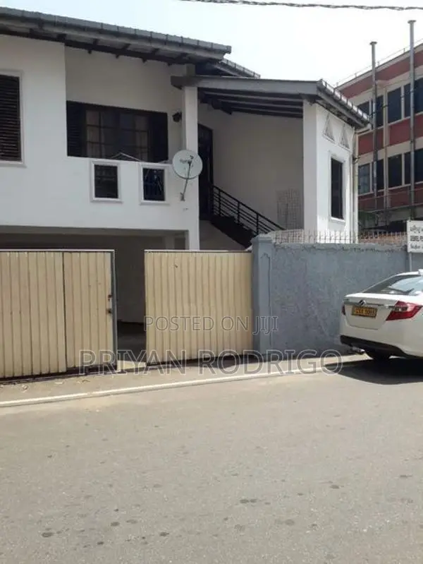Ratmalana- Maliban Junction 20 Perches of Land with a House for Sale