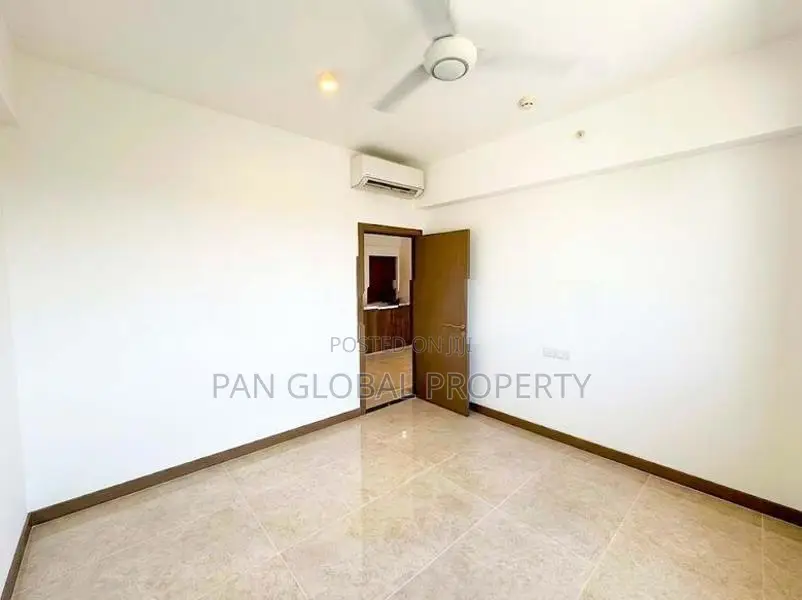 Apartment for Sale in Marina Square - Uptown Colombo 15