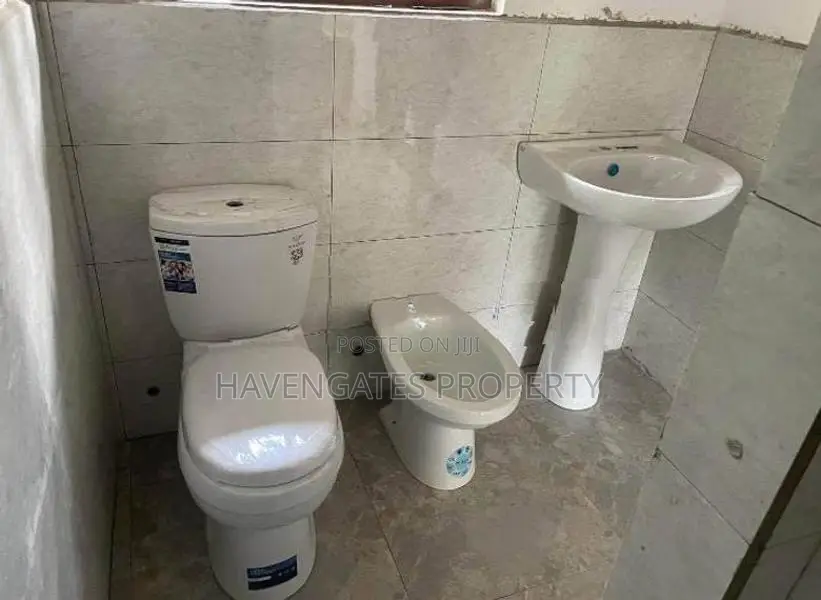 single storey house sale Ja ela - 17 perches