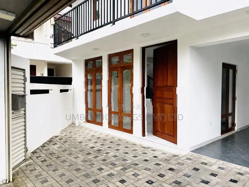 Luxury House For Rent In Nugegoda - 4083U