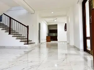 Luxury House For Rent In Nugegoda - 4083U