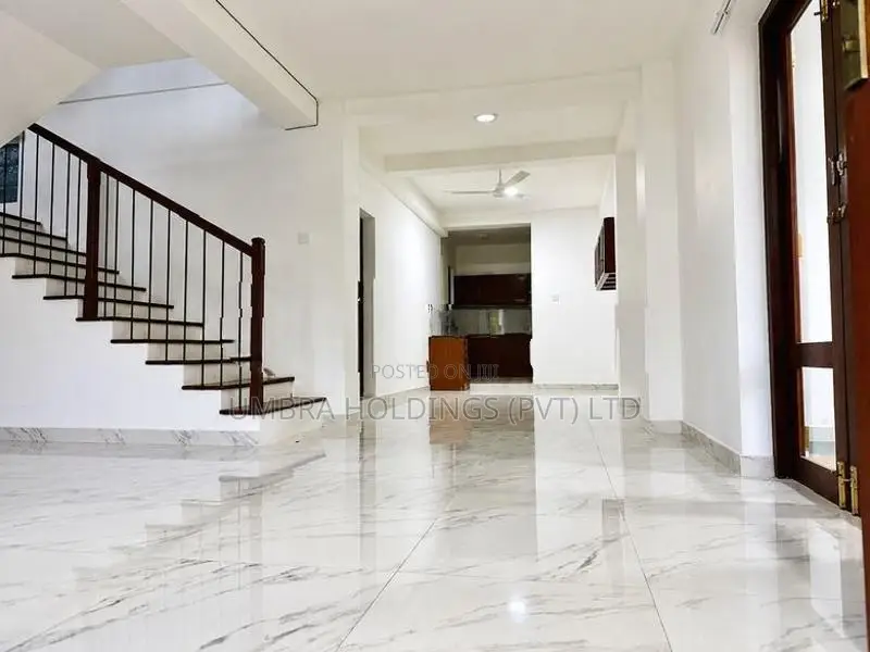 Luxury House For Rent In Nugegoda - 4083U