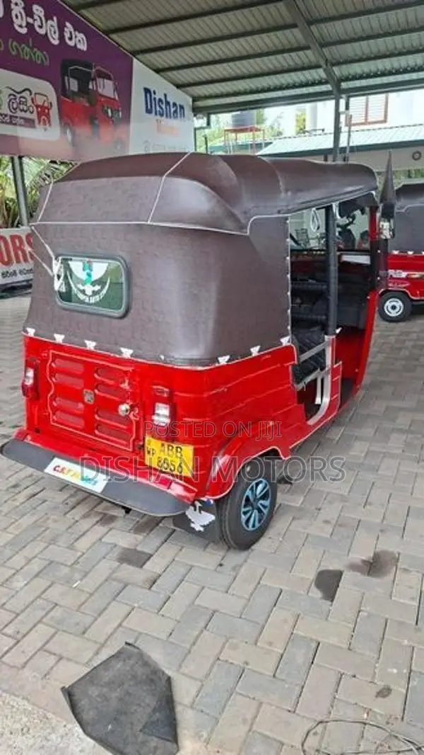 Bajaj RE 4Stroke 2015