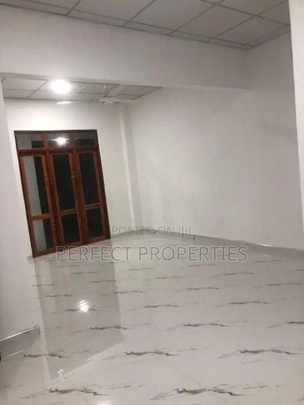Brand New House for Sale – Mahabage 499m to Main Road