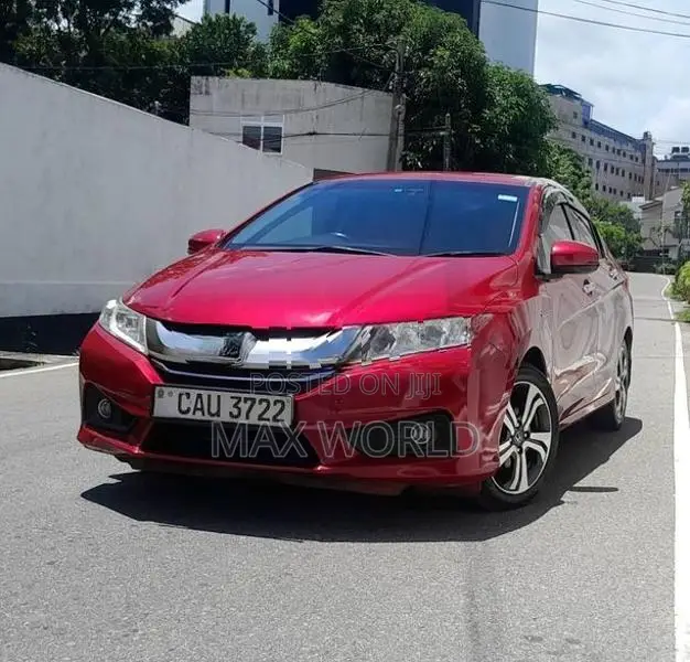 Honda Grace Ex Safety 2016