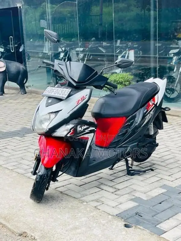 Yamaha Ray ZR 2017