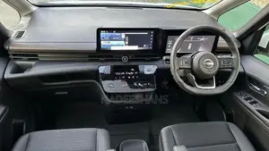 Nissan Serena HIGHWAY STAR V GRADE 2025