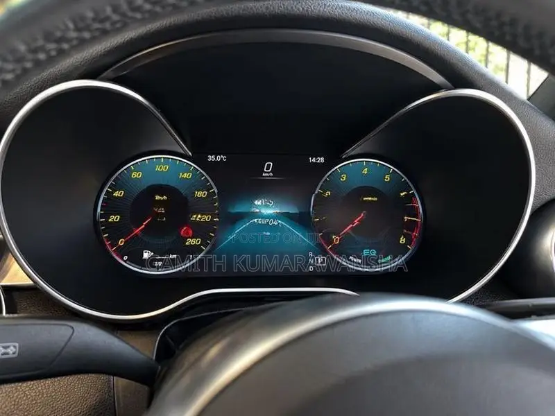 Mercedes Benz C200 Premium Plus 2020